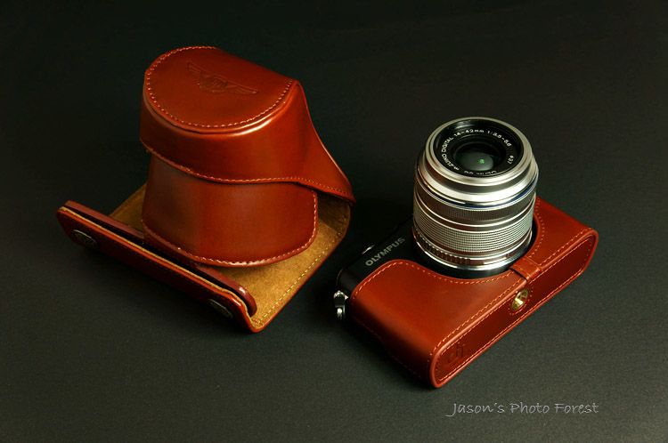 OLYMPUS オリンパス E-PM1 14-42mm付 おまけ元箱付き OLYMPUS オリンパス E-PM1 14-42mm付 おまけ元箱付き パンケーキレンズ